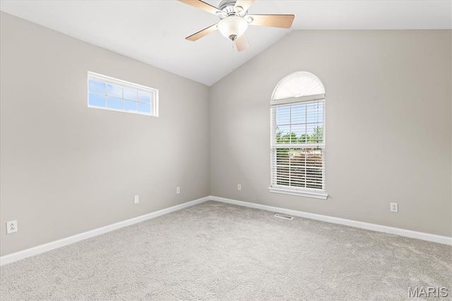 320 Aberdeen Drive, Glen Carbon, IL 62034