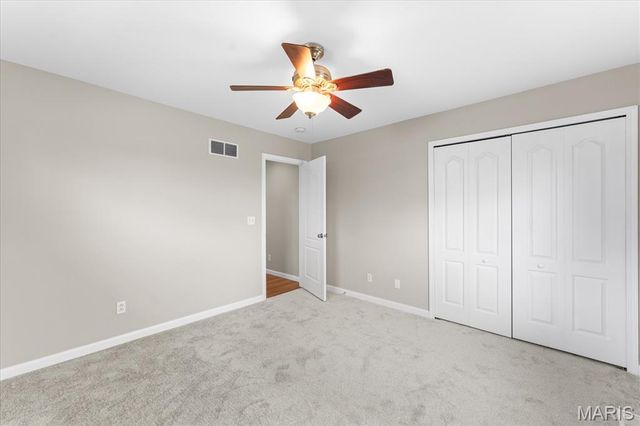 320 Aberdeen Drive, Glen Carbon, IL 62034