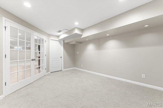 320 Aberdeen Drive, Glen Carbon, IL 62034