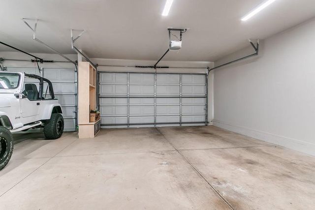 5609 Copper Stone Court, Mustang, OK 73064