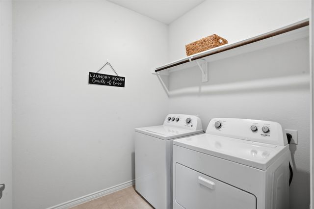 210 Gatecrest Drive, Fate, TX 75087