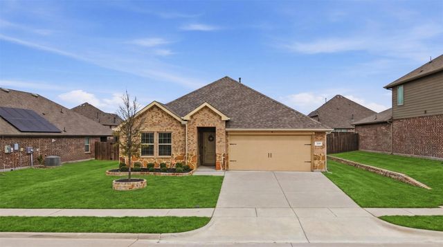 210 Gatecrest Drive, Fate, TX 75087