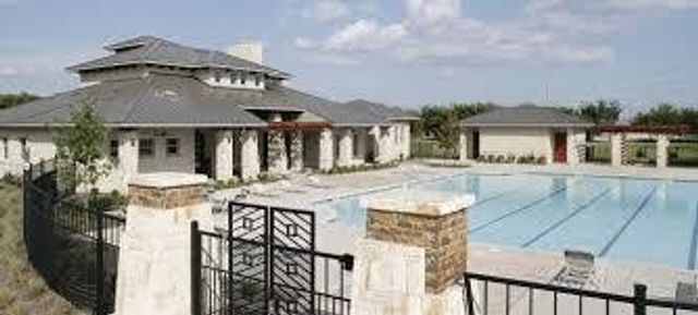 210 Gatecrest Drive, Fate, TX 75087