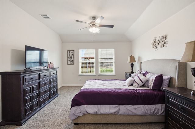 210 Gatecrest Drive, Fate, TX 75087