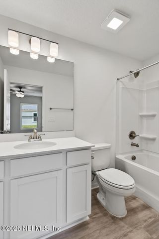 7845 PIPIT Avenue, Jacksonville, FL 32219