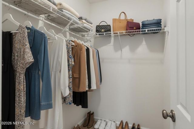 7845 PIPIT Avenue, Jacksonville, FL 32219