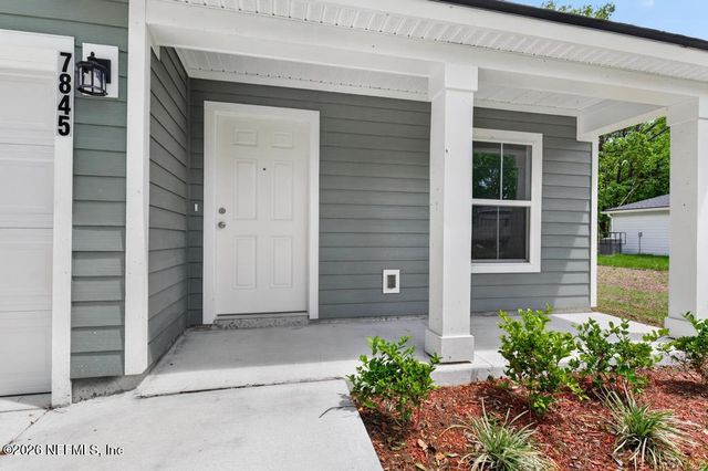 7845 PIPIT Avenue, Jacksonville, FL 32219