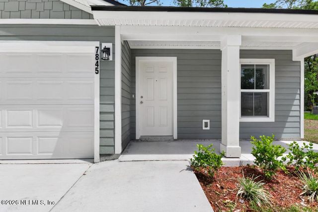 7845 PIPIT Avenue, Jacksonville, FL 32219