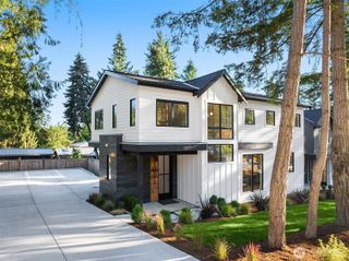 10511 NE 112th Street, Kirkland, WA 98033