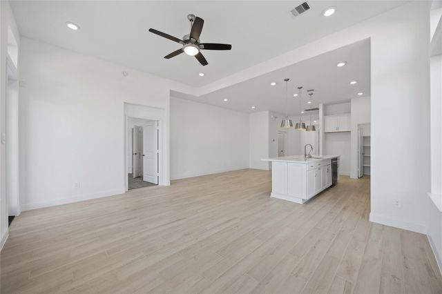 1614 Forest Mist Drive, Missouri City, TX 77459