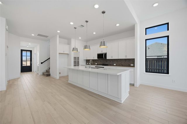 1614 Forest Mist Drive, Missouri City, TX 77459