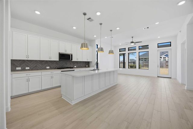 1614 Forest Mist Drive, Missouri City, TX 77459