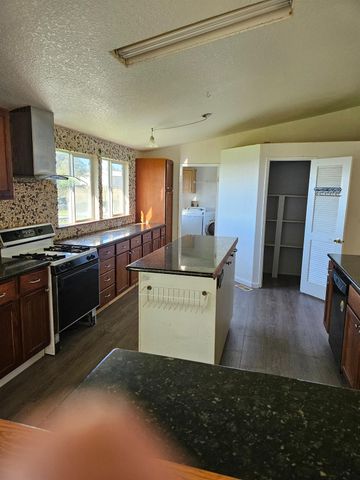 22491 Keller Rd, Smartsville, CA 95977