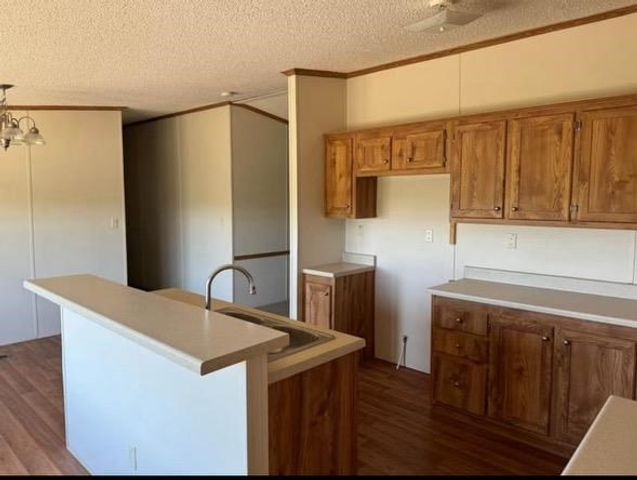 545 S Apricot, Odessa, TX 79763