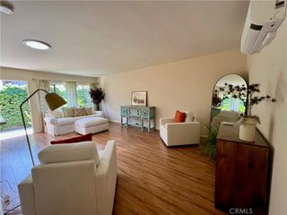 228 W Lemon B, Monrovia, CA 91016