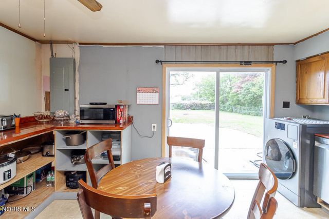 4518 Thackeray Road, Maumee, OH 43537