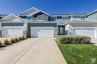 7401 N HUTCH LN, Eagle Mountain, UT 84005