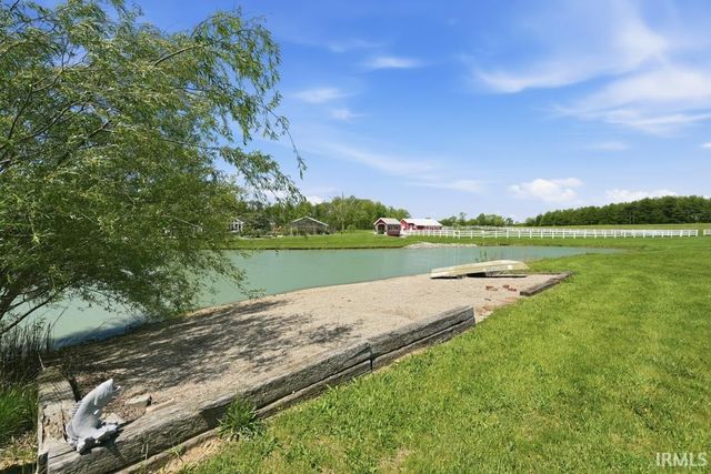 12727 Hardisty Road, Fort Wayne, IN 46845