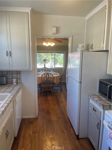 18048 Valley Vista Boulevard, Encino, CA 91316