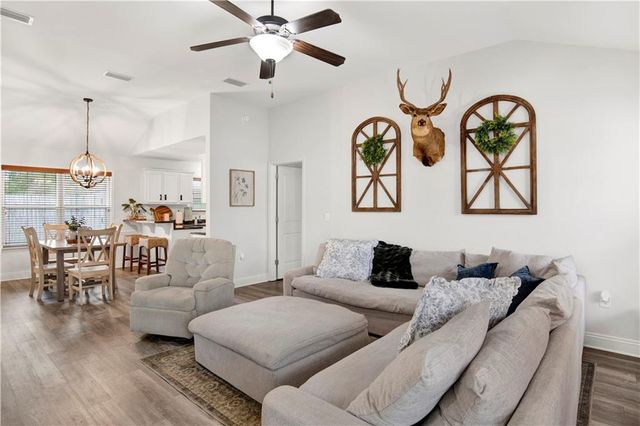 2119 Lumpkin Grove Lane, Mobile, AL 36608