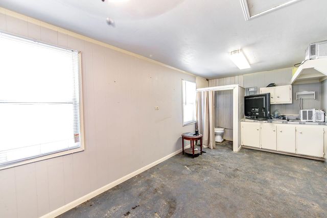 5086 Highway 1, Raceland, LA 70394