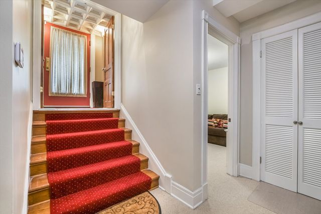 1210 N ASTOR Street 1A, Chicago, IL 60610