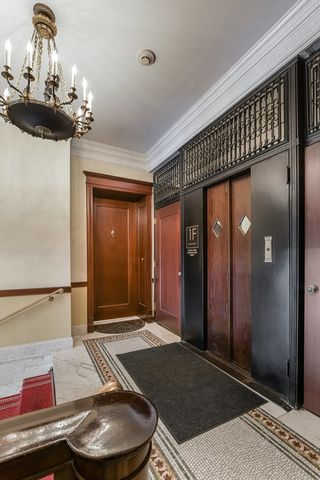 1210 N ASTOR Street 1A, Chicago, IL 60610