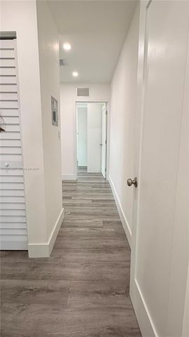 10370 SW 24th Street B, Miami, FL 33165