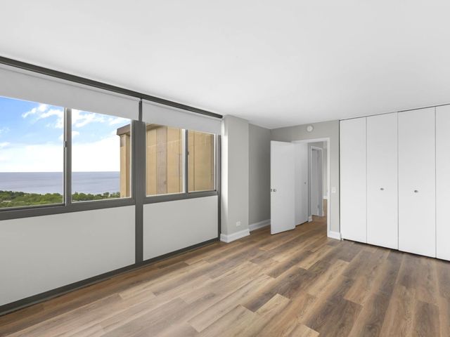 4850 S Lake Park Avenue 2508B, Chicago, IL 60615