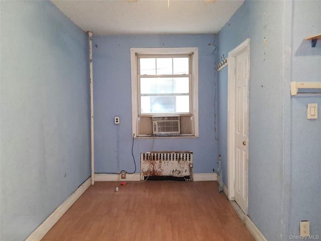 155 W End Avenue, Brooklyn, NY 11235