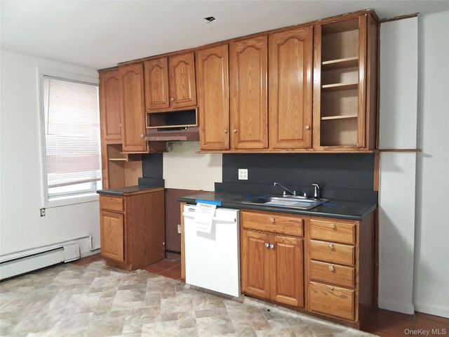 155 W End Avenue, Brooklyn, NY 11235