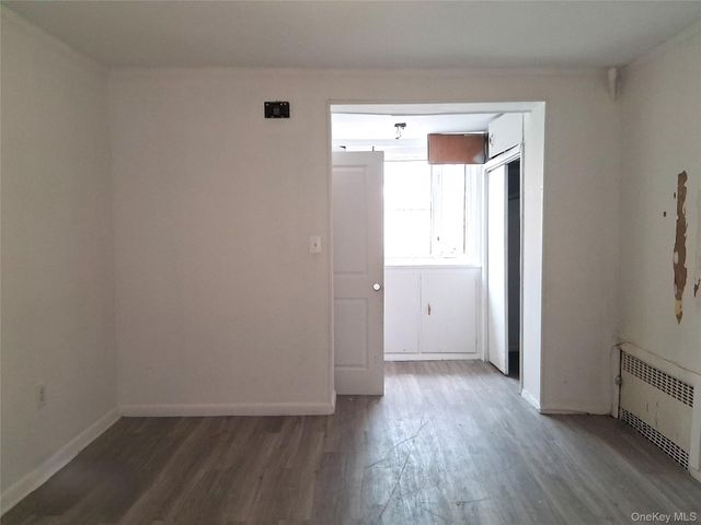 155 W End Avenue, Brooklyn, NY 11235