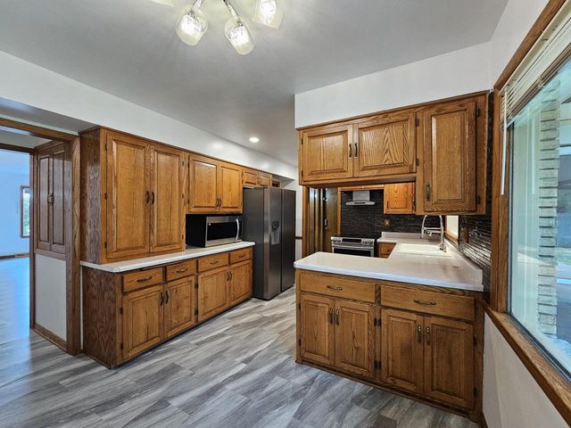 2127 N 122nd STREET, Wauwatosa, WI 53226