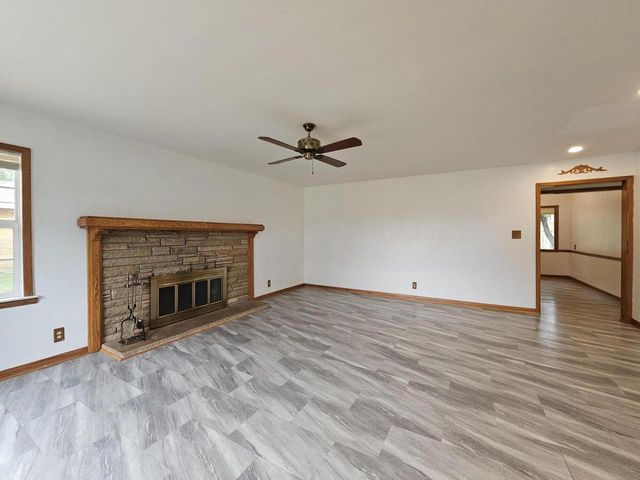 2127 N 122nd STREET, Wauwatosa, WI 53226