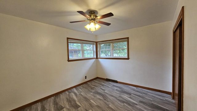 2127 N 122nd STREET, Wauwatosa, WI 53226