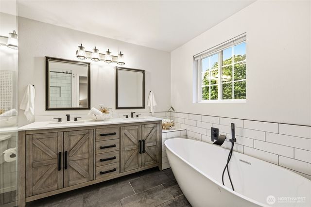 4457 Preston Fall City Road SE, Fall City, WA 98024