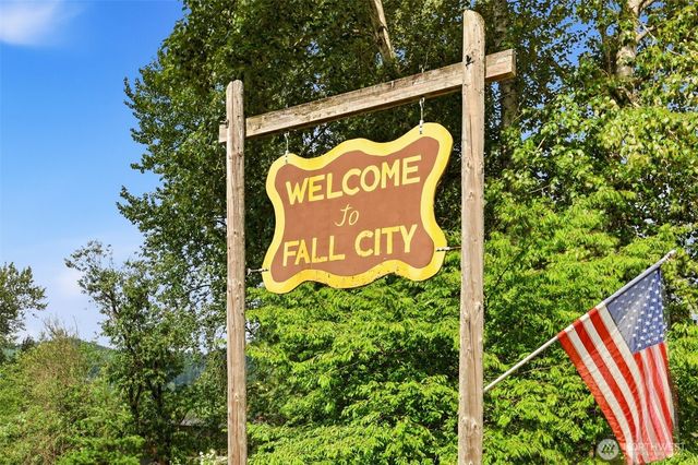 4457 Preston Fall City Road SE, Fall City, WA 98024