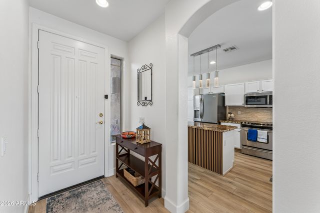 360 N BELL Place, Chandler, AZ 85225