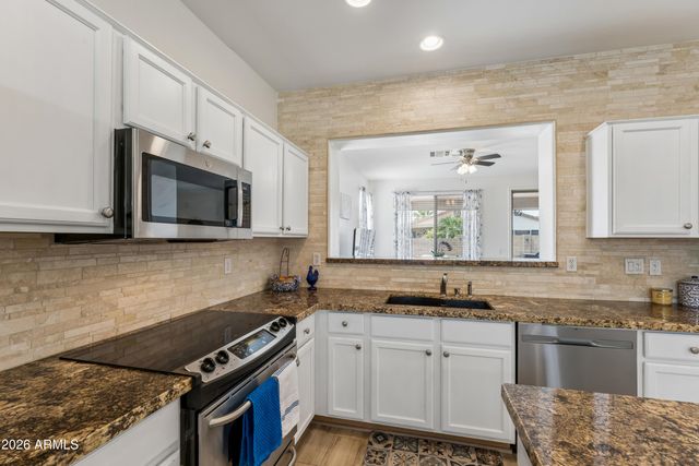 360 N BELL Place, Chandler, AZ 85225