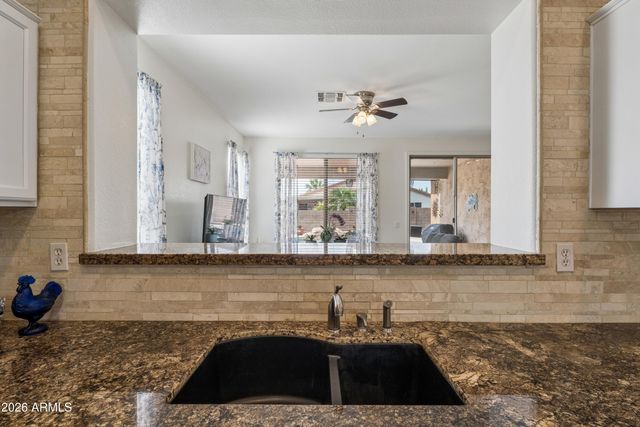 360 N BELL Place, Chandler, AZ 85225