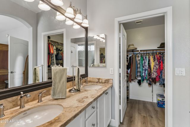 360 N BELL Place, Chandler, AZ 85225