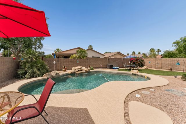 360 N BELL Place, Chandler, AZ 85225