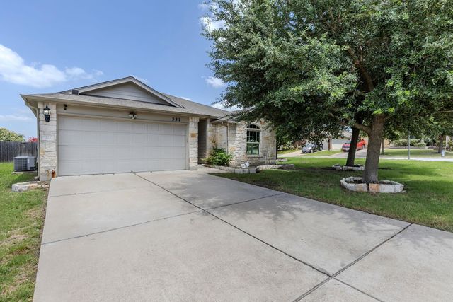 327 Comal RUN, Hutto, TX 78634
