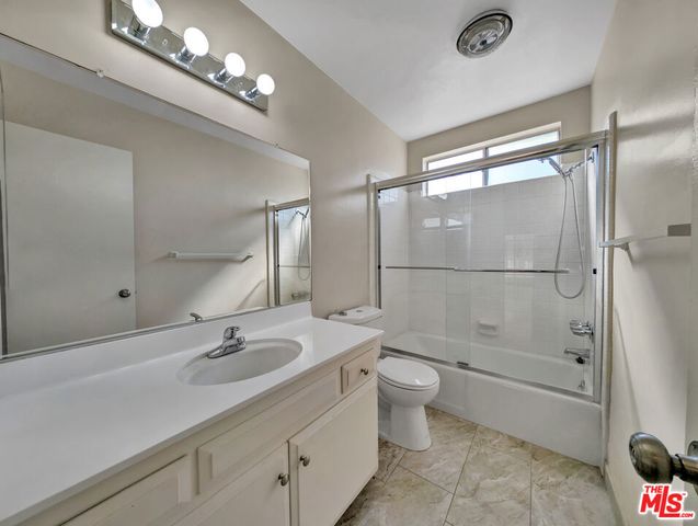 1538 11th Street 4, Santa Monica, CA 90401