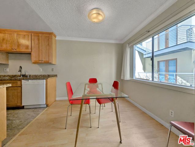 1538 11th Street 4, Santa Monica, CA 90401