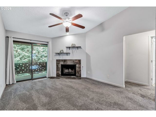 5160 Sw 180TH Ave 6, Beaverton, OR 97078