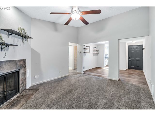 5160 Sw 180TH Ave 6, Beaverton, OR 97078