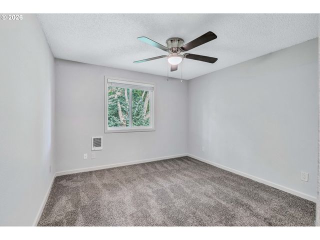 5160 Sw 180TH Ave 6, Beaverton, OR 97078