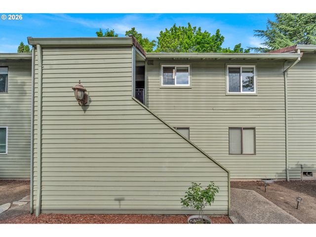 5160 Sw 180TH Ave 6, Beaverton, OR 97078