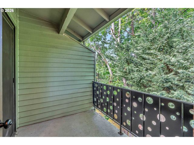 5160 Sw 180TH Ave 6, Beaverton, OR 97078